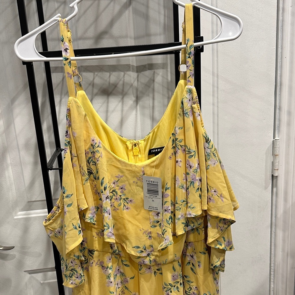 Torrid Floral Cold shoulder Chiffon  Yellow Dress - Picture 3 of 8